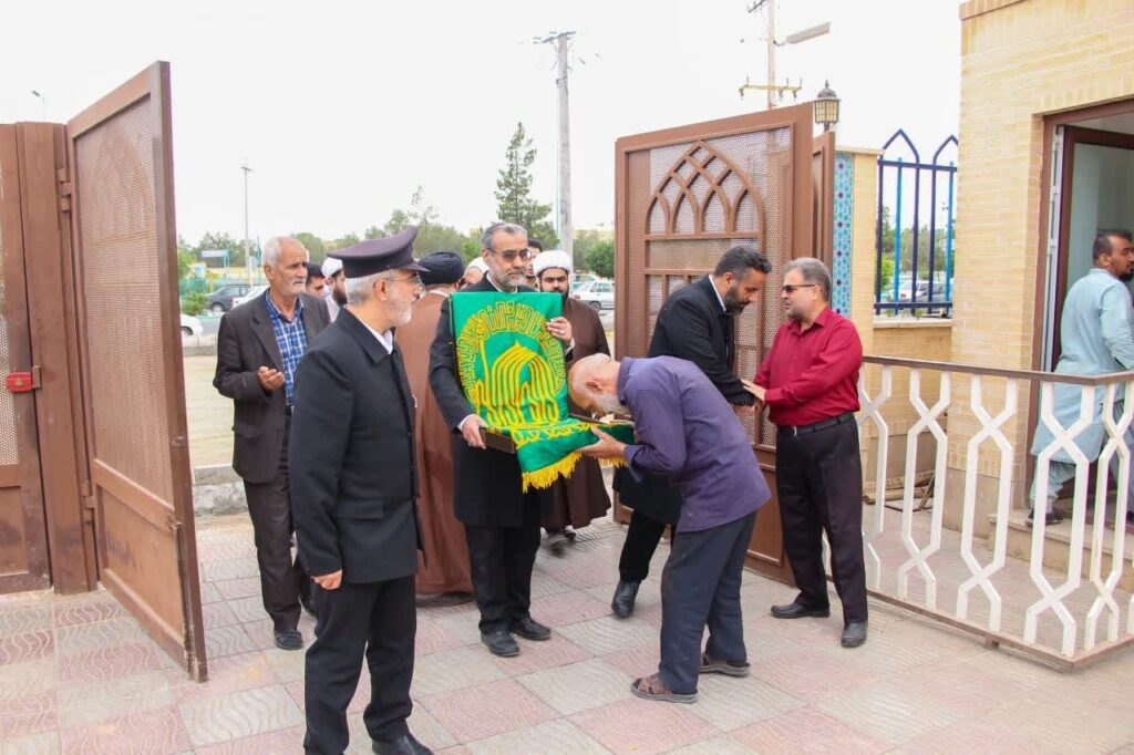 حضور خادمان آستان قدس رضوی در جمع طلاب، اساتید و کادر مدینة‌العلم کاظمیه