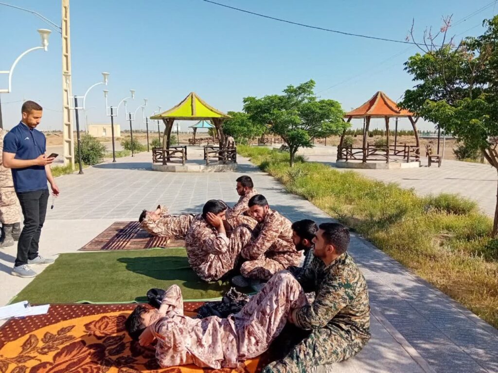 حضور تعدادی از طلاب بسیجی مدینة‌العلم کاظمیه در برنامه فراخوانی گردان شهید آرمان علی وردی