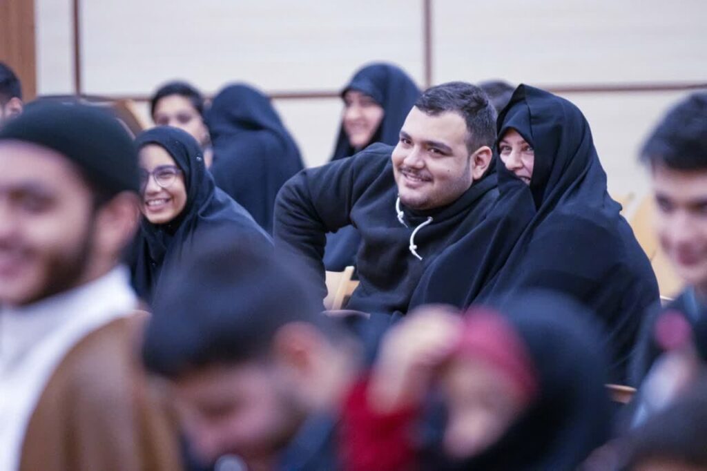 مراسم جشن میلاد حضرت زهرا سلام‌الله‌علیها و گرامیداشت مقام مادر با حضور مادران طلاب مدینة‌العلم کاظمیه با عنوان مادرانه